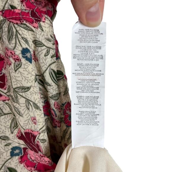 Nasty Gal Playing Flower Floral Dress Medium 6 Tiered Ruffle Cottage Flowy Y2K - Picture 11 of 12